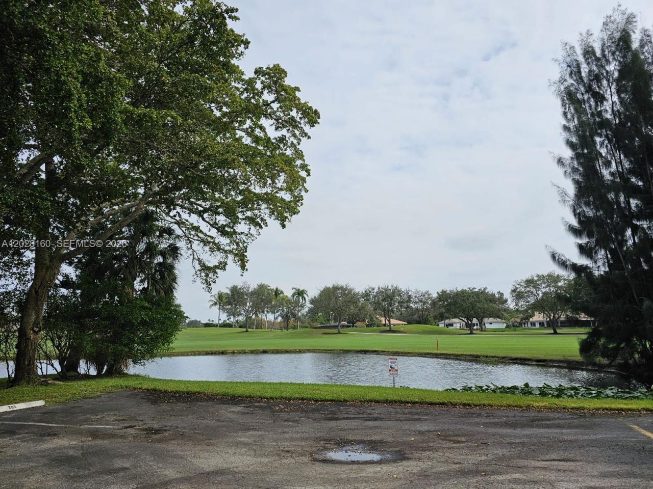 450 Commodore Dr, Unit 108, Plantation, FL 33325 Photo