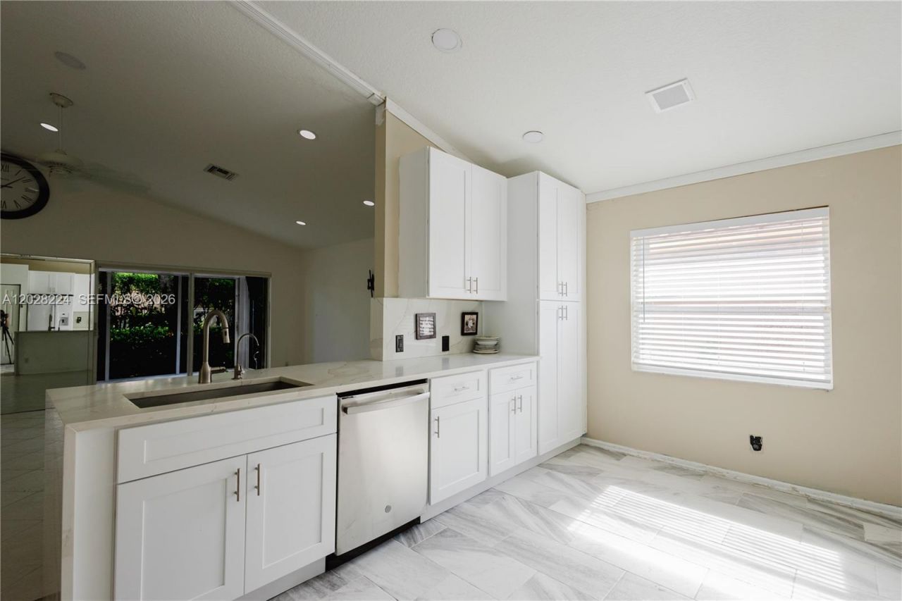 7577 Caprio Dr, Boynton Beach, FL 33472 Photo