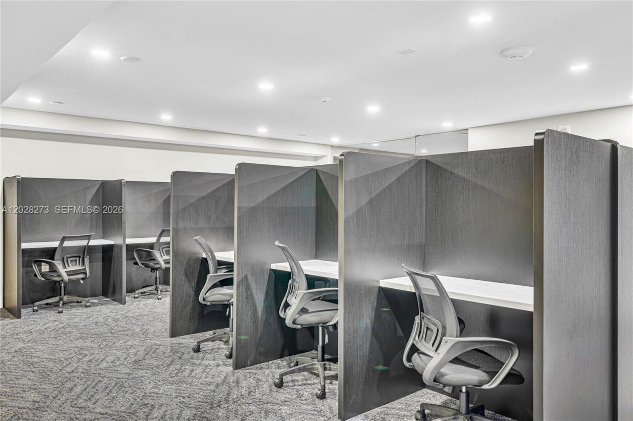 11 Island Ave, Unit 409, Miami Beach, FL 33139 Photo