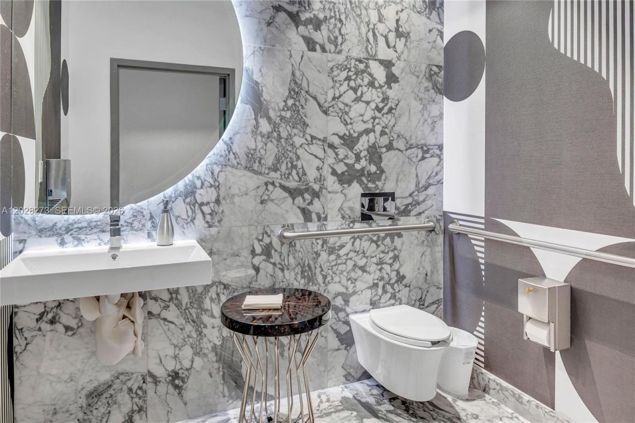 11 Island Ave, Unit 409, Miami Beach, FL 33139 Photo
