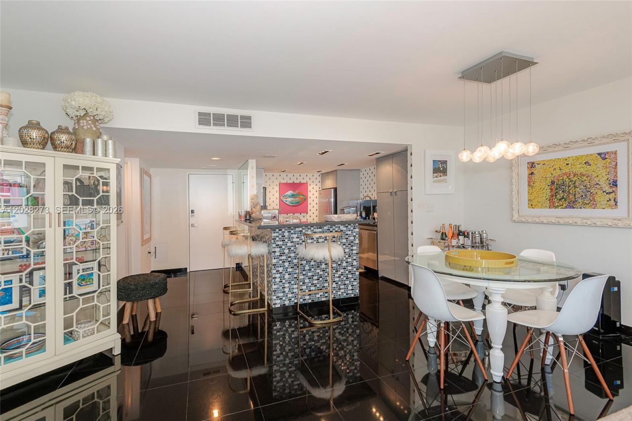 11 Island Ave , Unit 409, Miami Beach, FL 33139 Photo