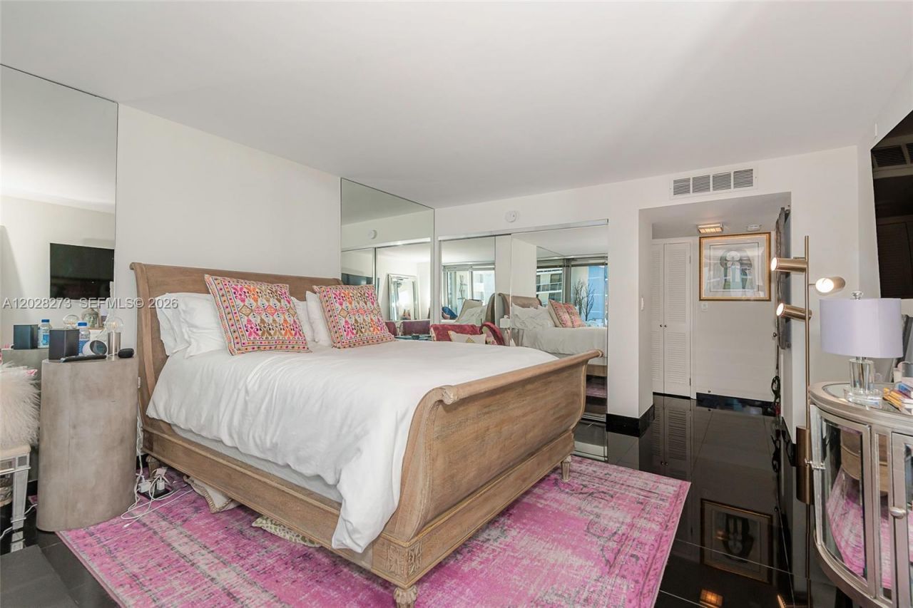 11 Island Ave, Unit 409, Miami Beach, FL 33139 Photo