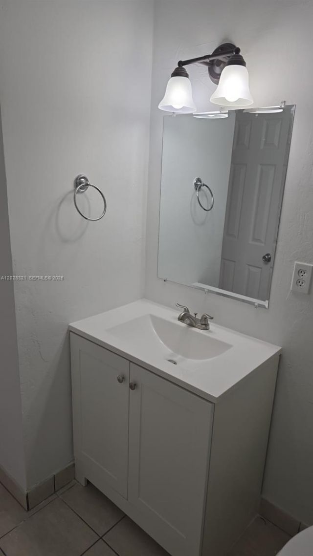 2120 Sherwood Forest Blvd, Unit 30, West Palm Beach, FL 33415 Photo