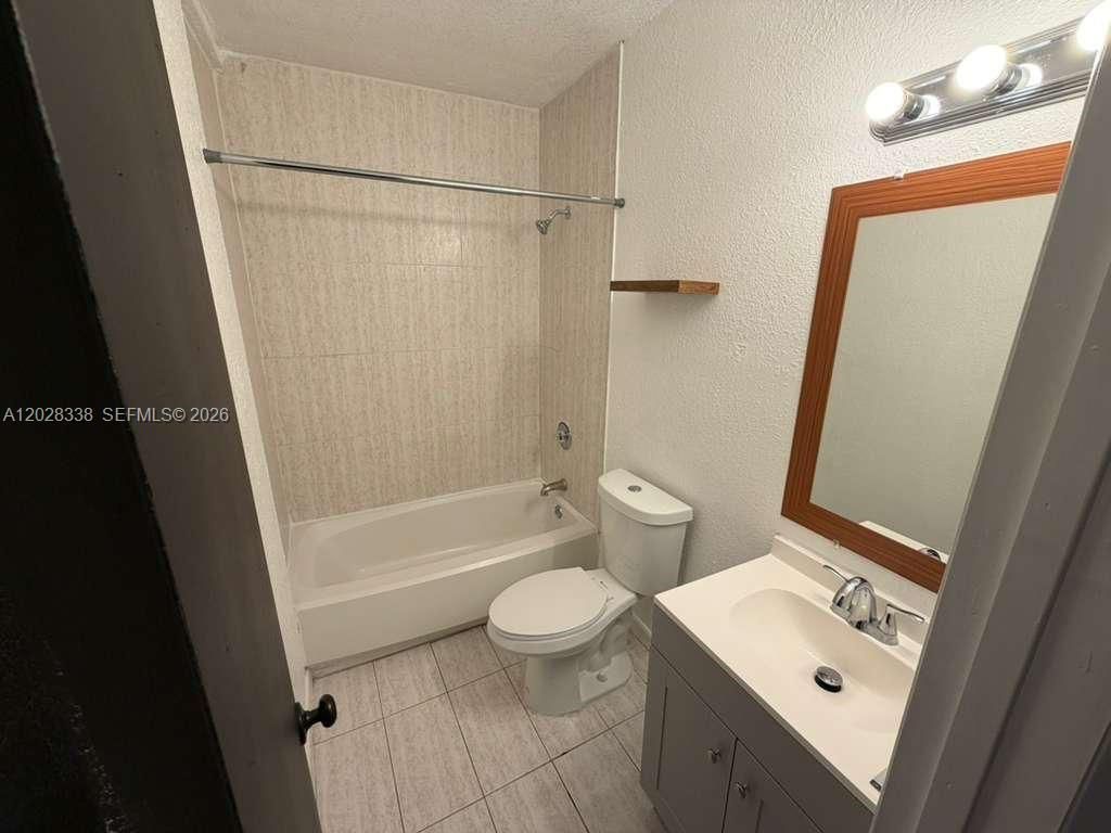 165 Lawn Way , Miami Springs, FL 33166 Photo