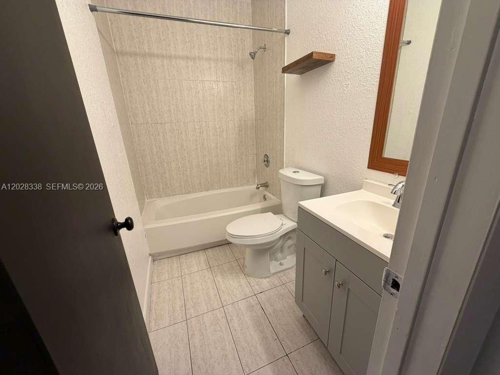 165 Lawn Way , Miami Springs, FL 33166 Photo