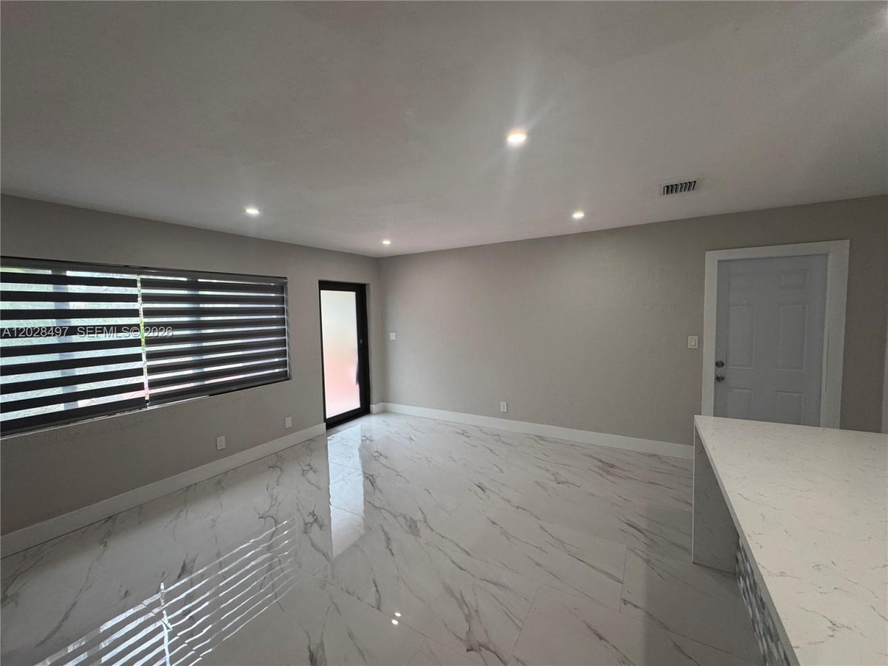 919 NE 4th Ct, Hallandale Beach, FL 33009 Photo