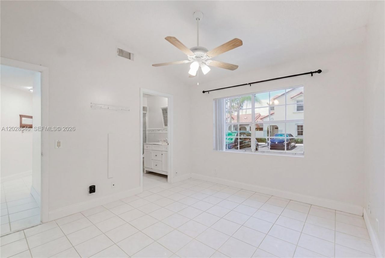 1482 Springside Dr , Unit 1482, Weston, FL 33326 Photo