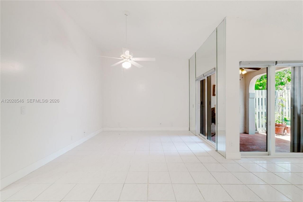 1482 Springside Dr , Unit 1482, Weston, FL 33326 Photo