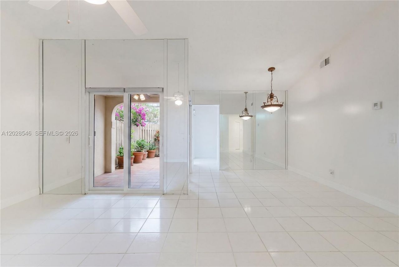 1482 Springside Dr , Unit 1482, Weston, FL 33326 Photo