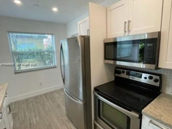 2048 NE 168th St , Unit 3, North Miami Beach, FL 33162