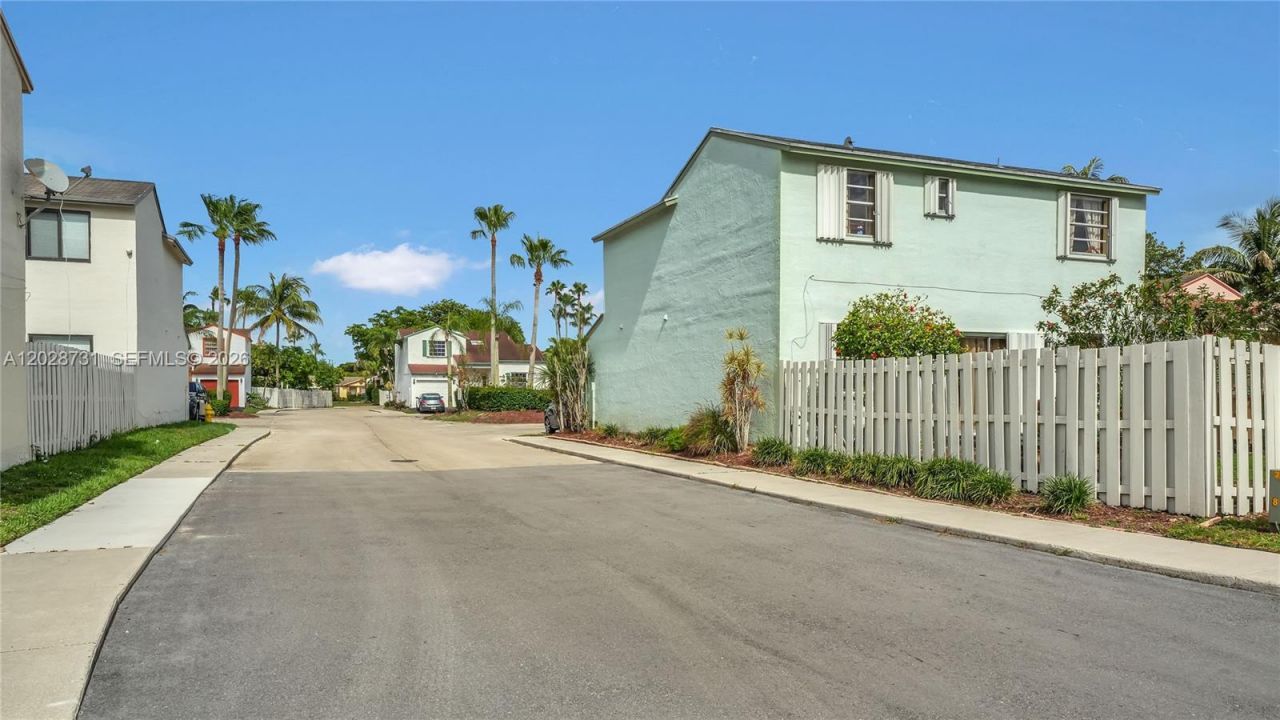 14000 Langley Pl , Davie, FL 33325 Photo