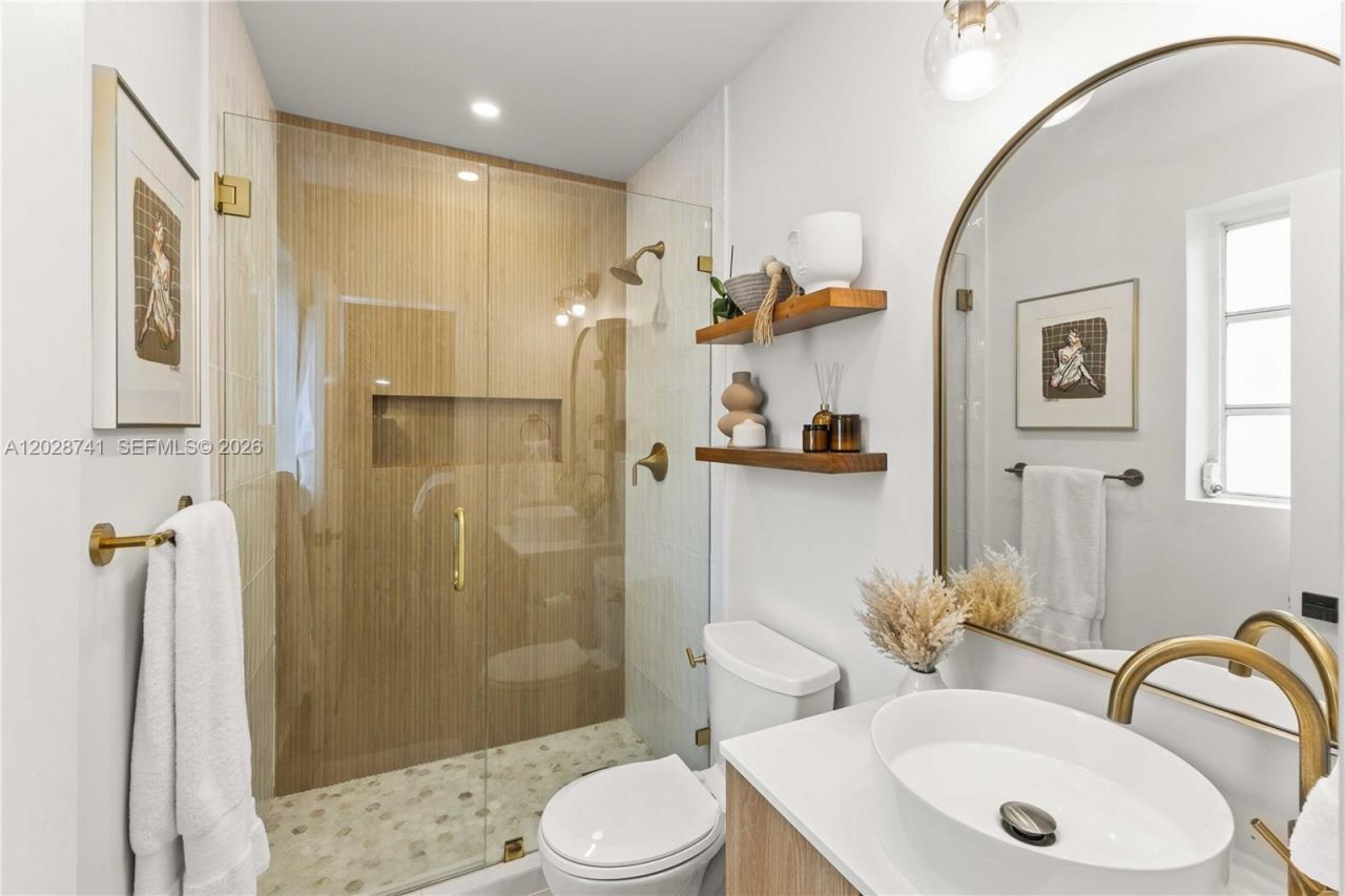 1450 SW 25th Ave , Miami, FL 33145 Photo