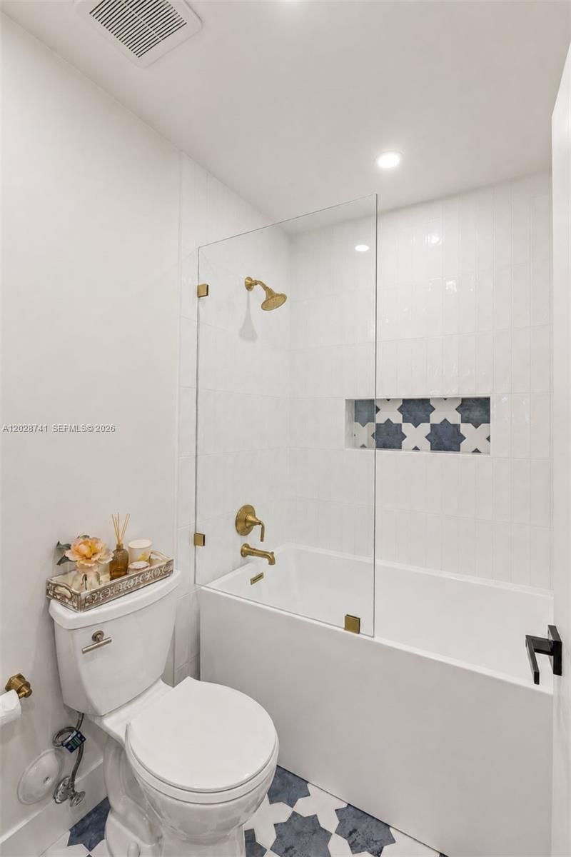 1450 SW 25th Ave , Miami, FL 33145 Photo