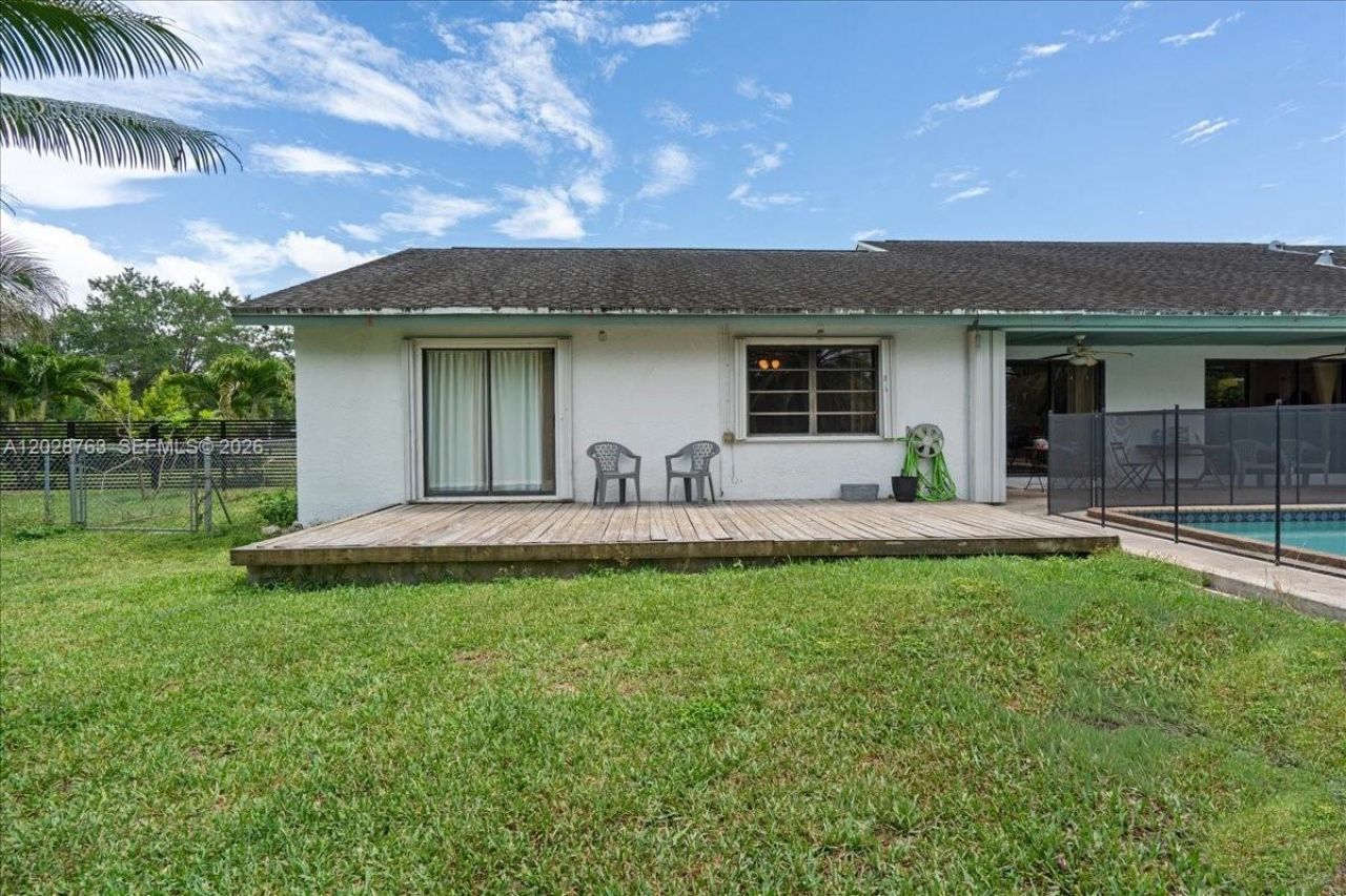 1571 NW 20th St , Homestead, FL 33030 Photo