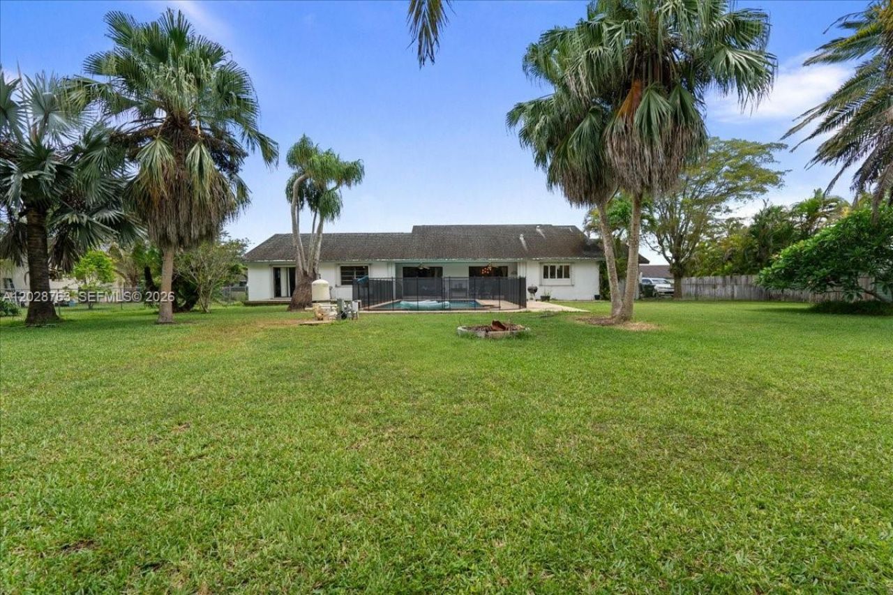 1571 NW 20th St , Homestead, FL 33030 Photo