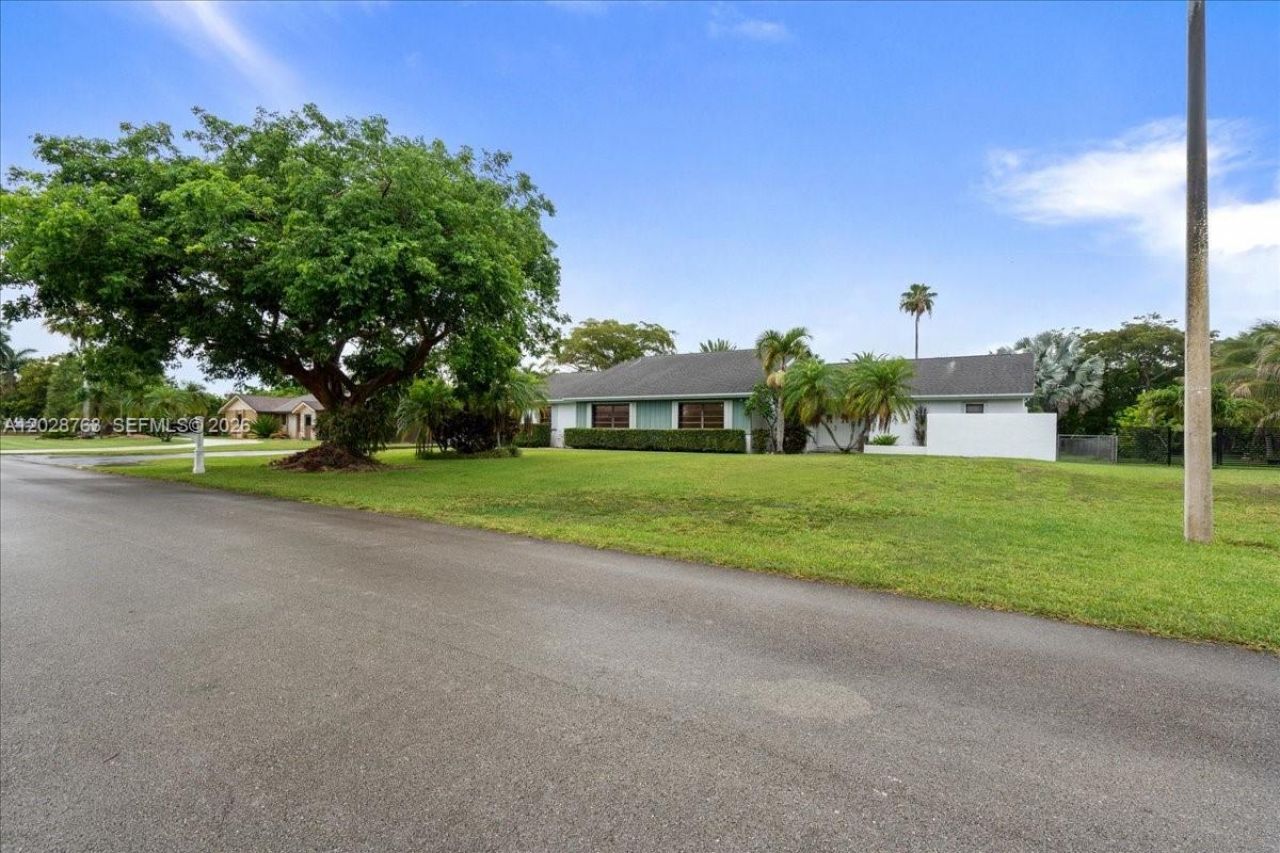 1571 NW 20th St , Homestead, FL 33030 Photo