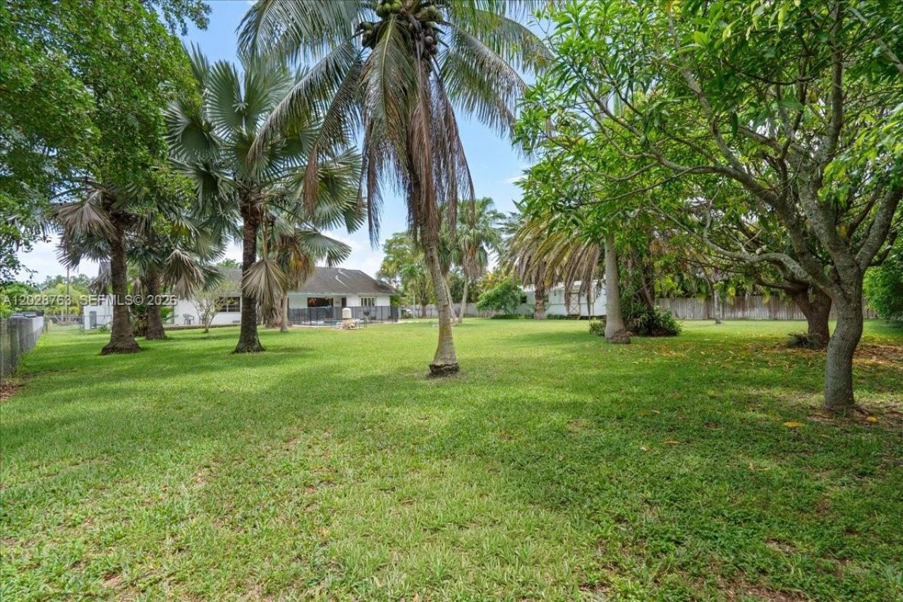 1571 NW 20th St , Homestead, FL 33030 Photo
