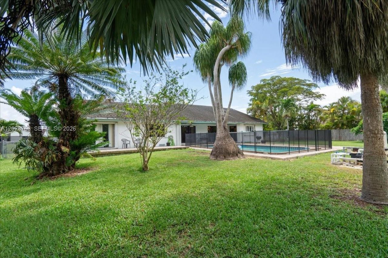 1571 NW 20th St , Homestead, FL 33030 Photo