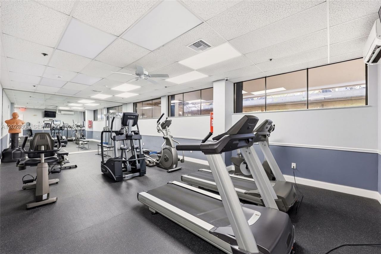 5380 N Ocean Dr, Unit 18B, Singer Island, FL 33404 Photo