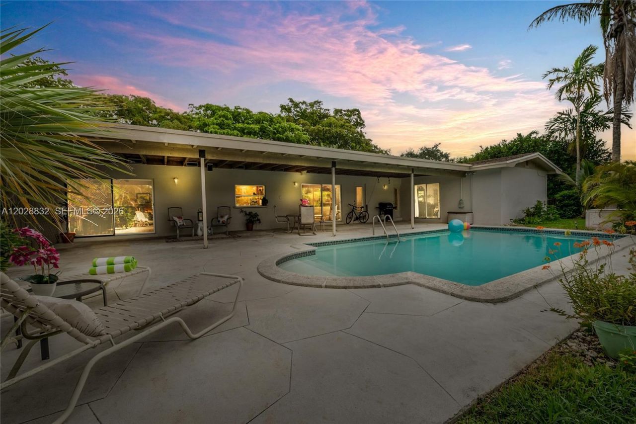 16420 SW 81st Ave, Palmetto Bay, FL 33157 Photo