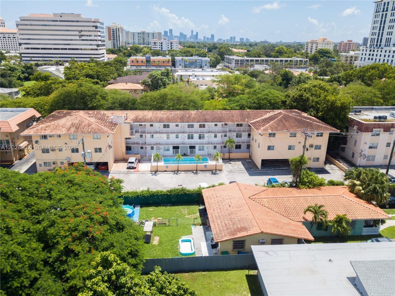 1014 Salzedo St , Unit 101, Coral Gables, FL 33134 Photo