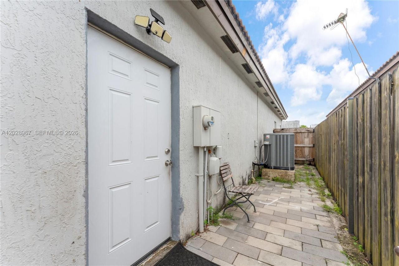 28021 SW 133rd Pl , Homestead, FL 33033 Photo