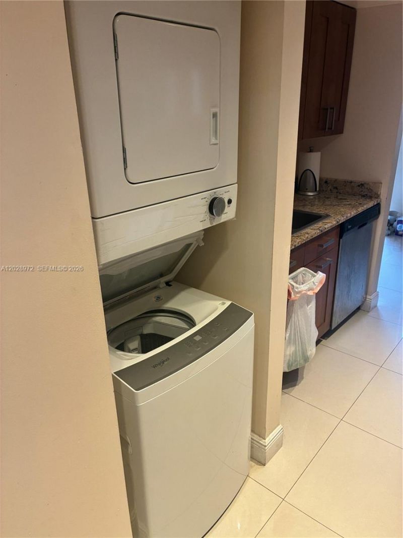 7451 NW 16th St , Unit 403, Plantation, FL 33313 Photo