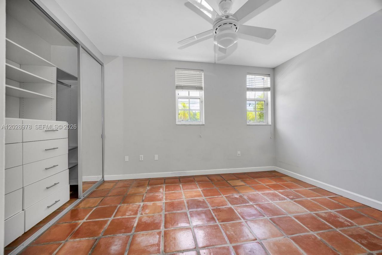 5801 SW 74th Ter, Unit 3, South Miami, FL 33143 Photo