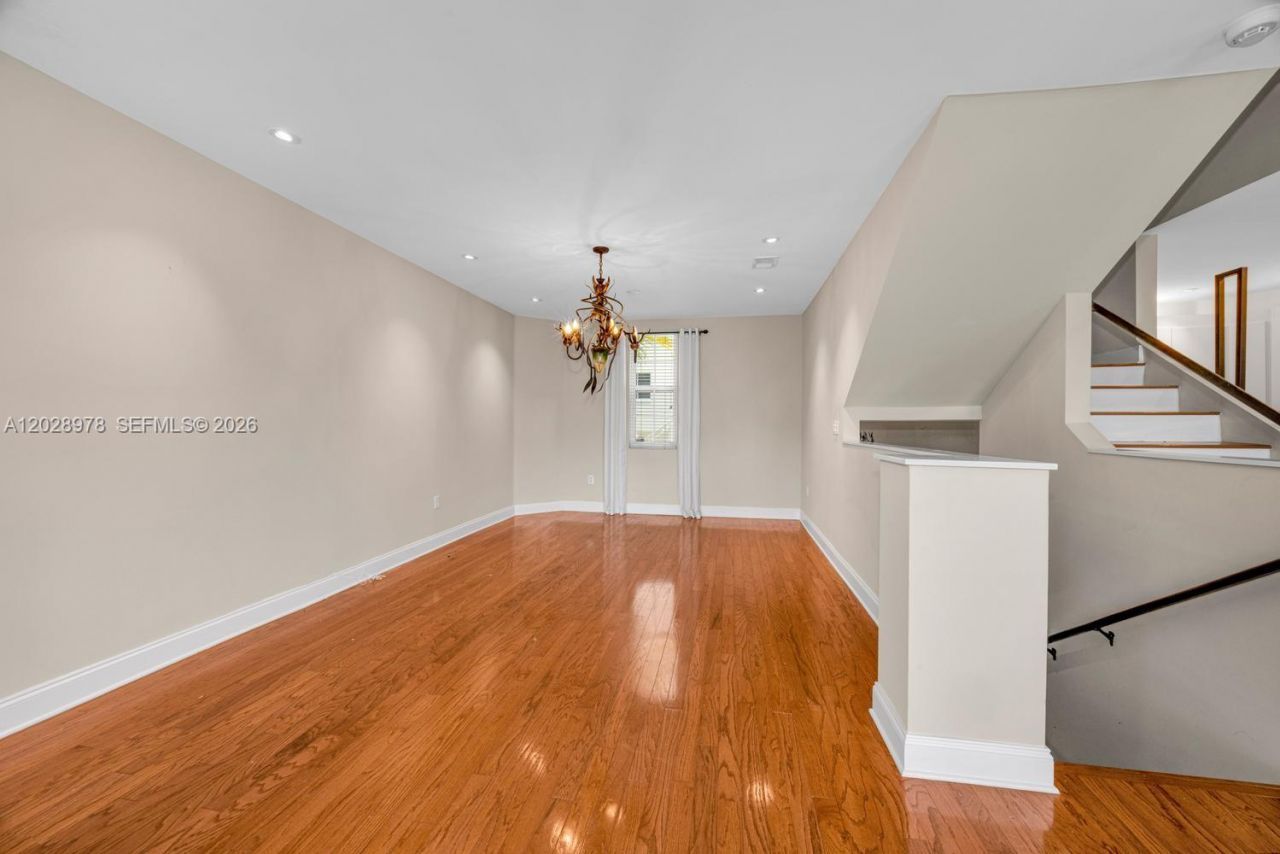 5801 SW 74th Ter, Unit 3, South Miami, FL 33143 Photo