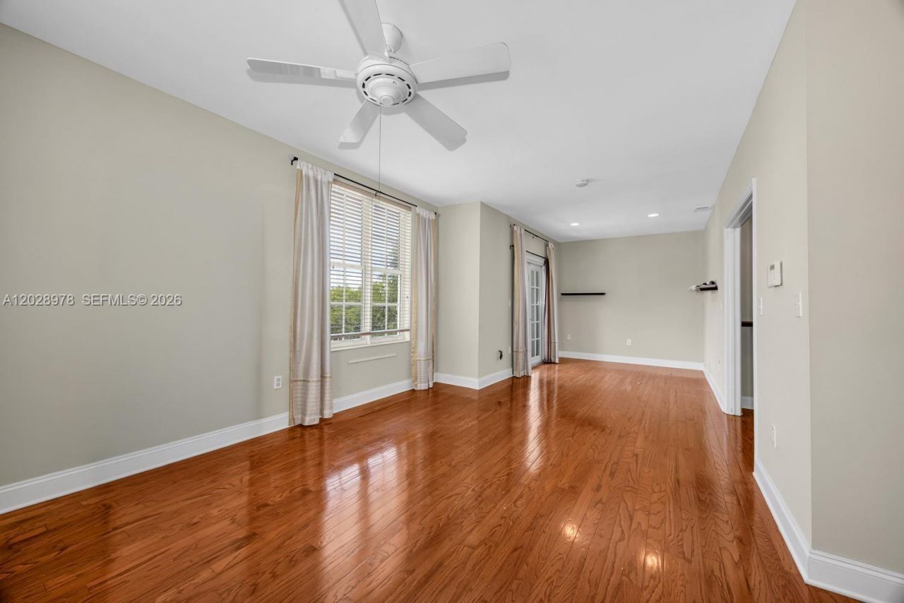 5801 SW 74th Ter, Unit 3, South Miami, FL 33143 Photo