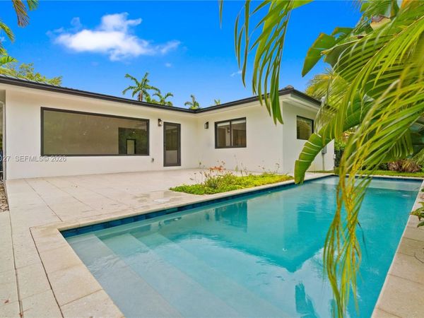517 Palermo Ave , Coral Gables, FL 33134