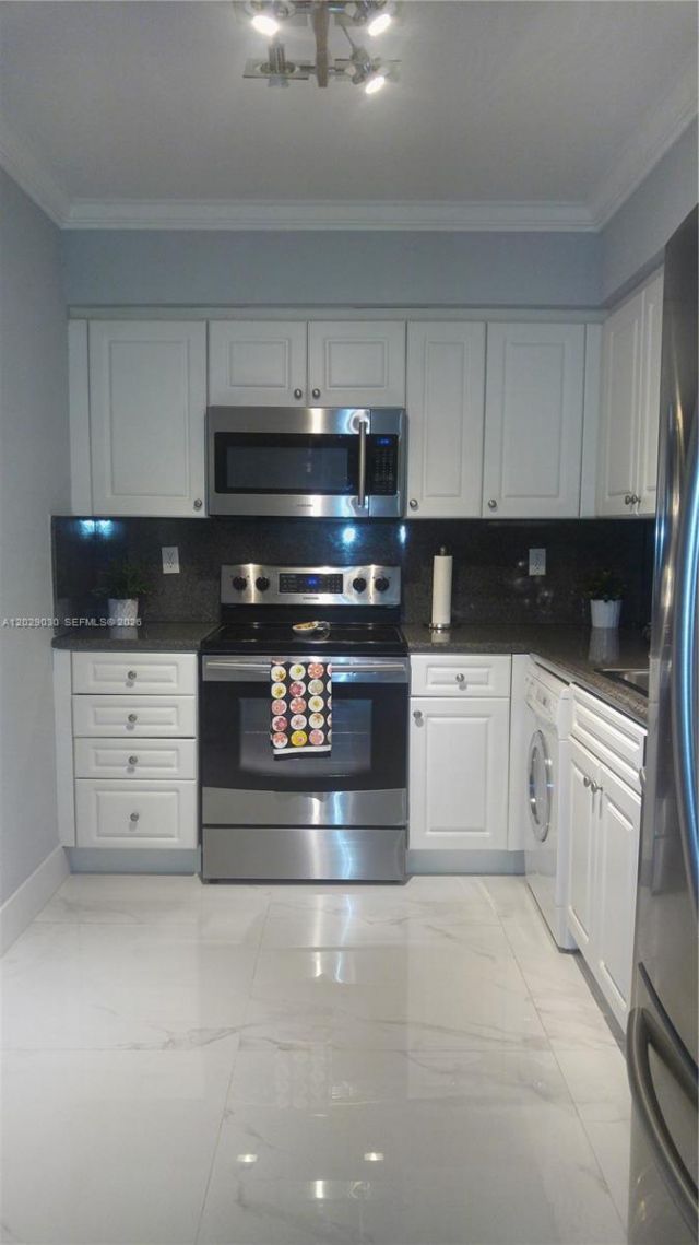 2501 S Ocean Dr , Unit L04, Hollywood, FL 33019 Photo