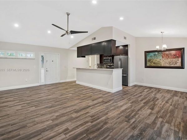 349 NW 94th Ter, Plantation, FL 33324