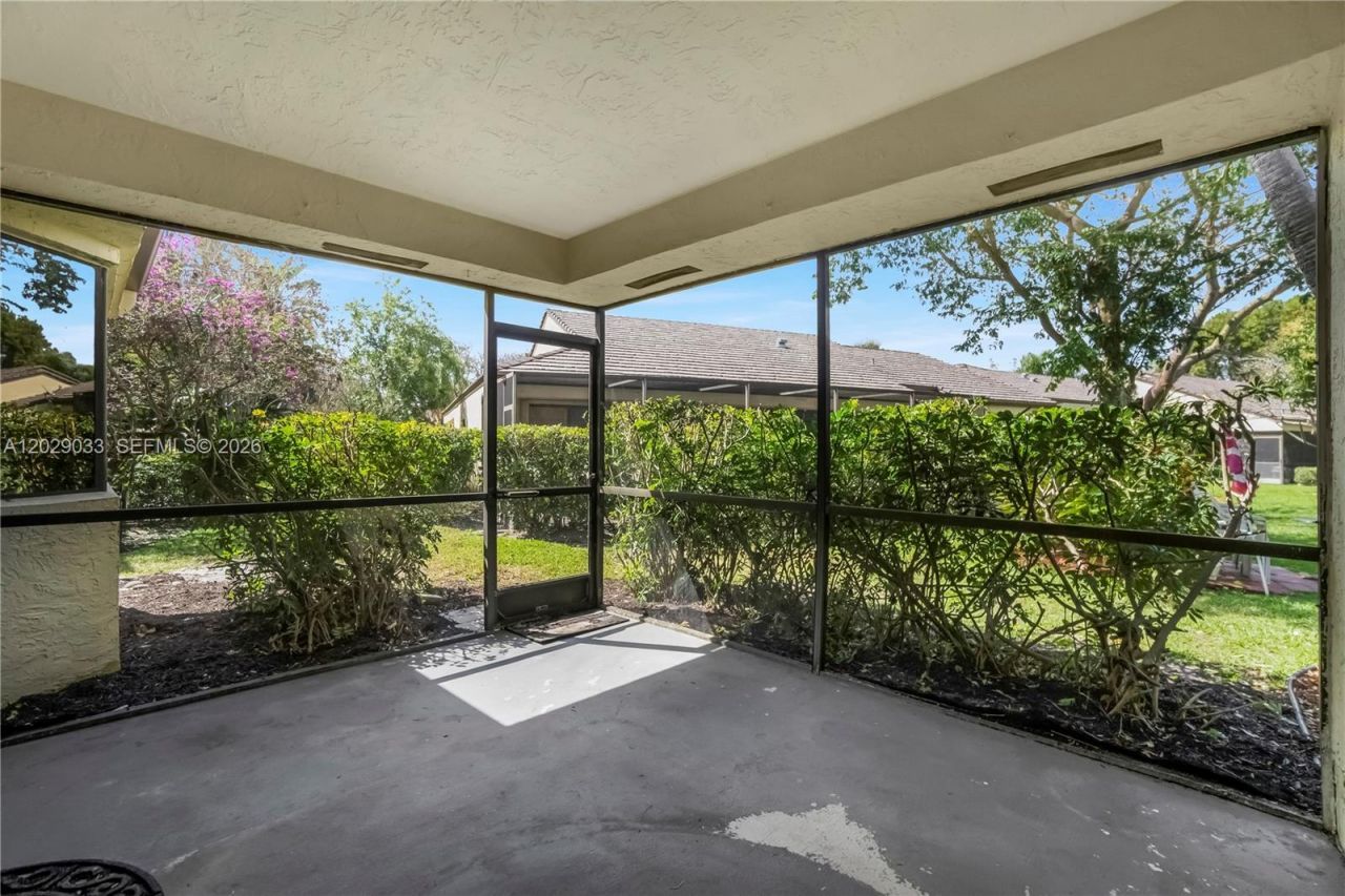 349 NW 94th Ter , Plantation, FL 33324 Photo