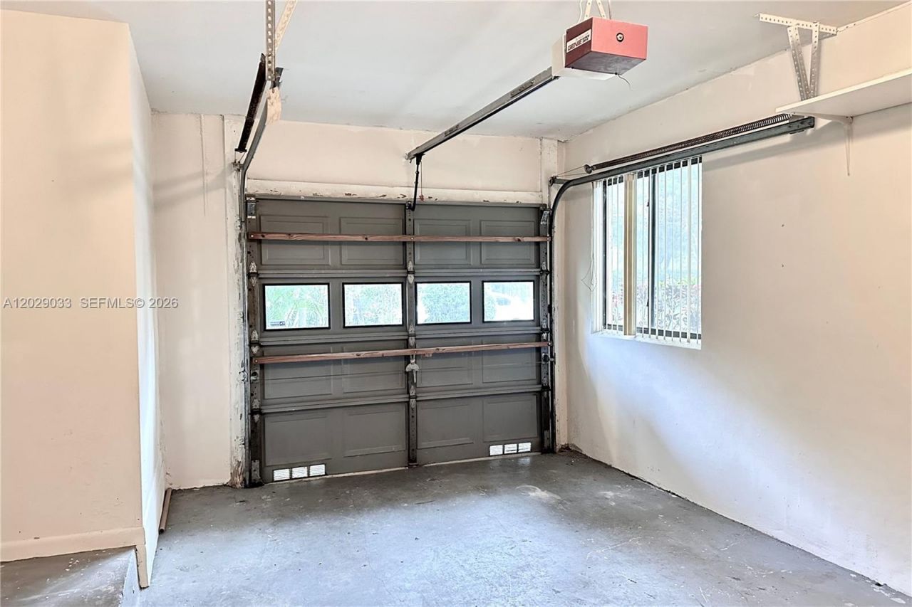 349 NW 94th Ter , Plantation, FL 33324 Photo