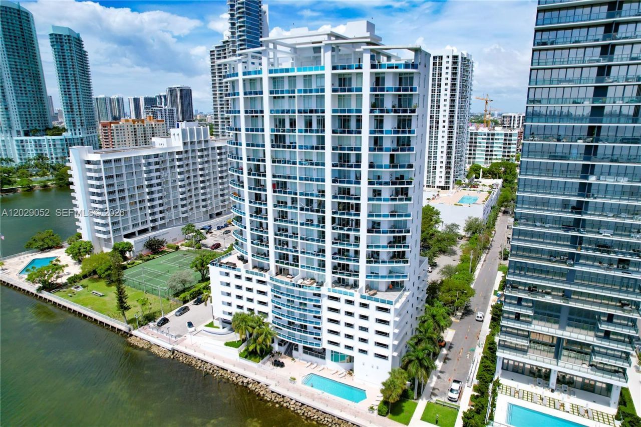725 NE 22nd St , Unit 11E, Miami, FL 33137 Photo