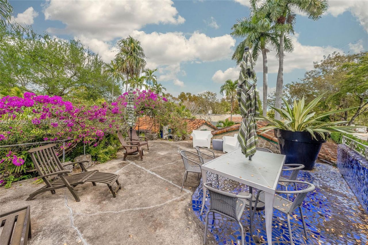 1301 Milan Ave, Unit 3, Coral Gables, FL 33134 Photo