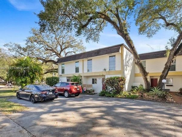 3300 Atlanta St, Unit 15B, Hollywood, FL 33021