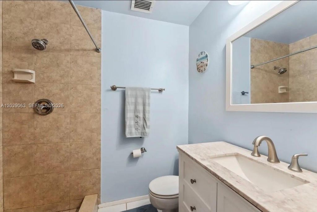 3300 Atlanta St, Unit 15B, Hollywood, FL 33021 Photo