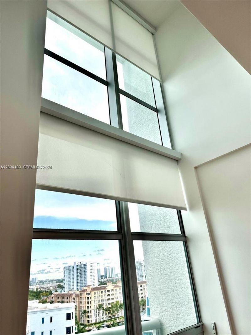3131 NE 188th St , Unit 2-1213, Aventura, FL 33180 Photo