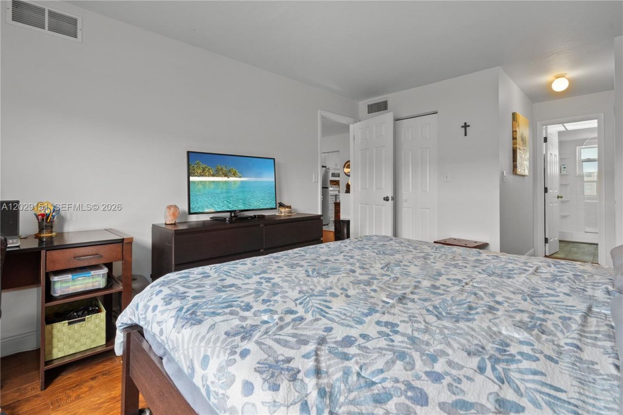 9340 Sunrise Lakes Blvd, Unit 209, Sunrise, FL 33322 Photo