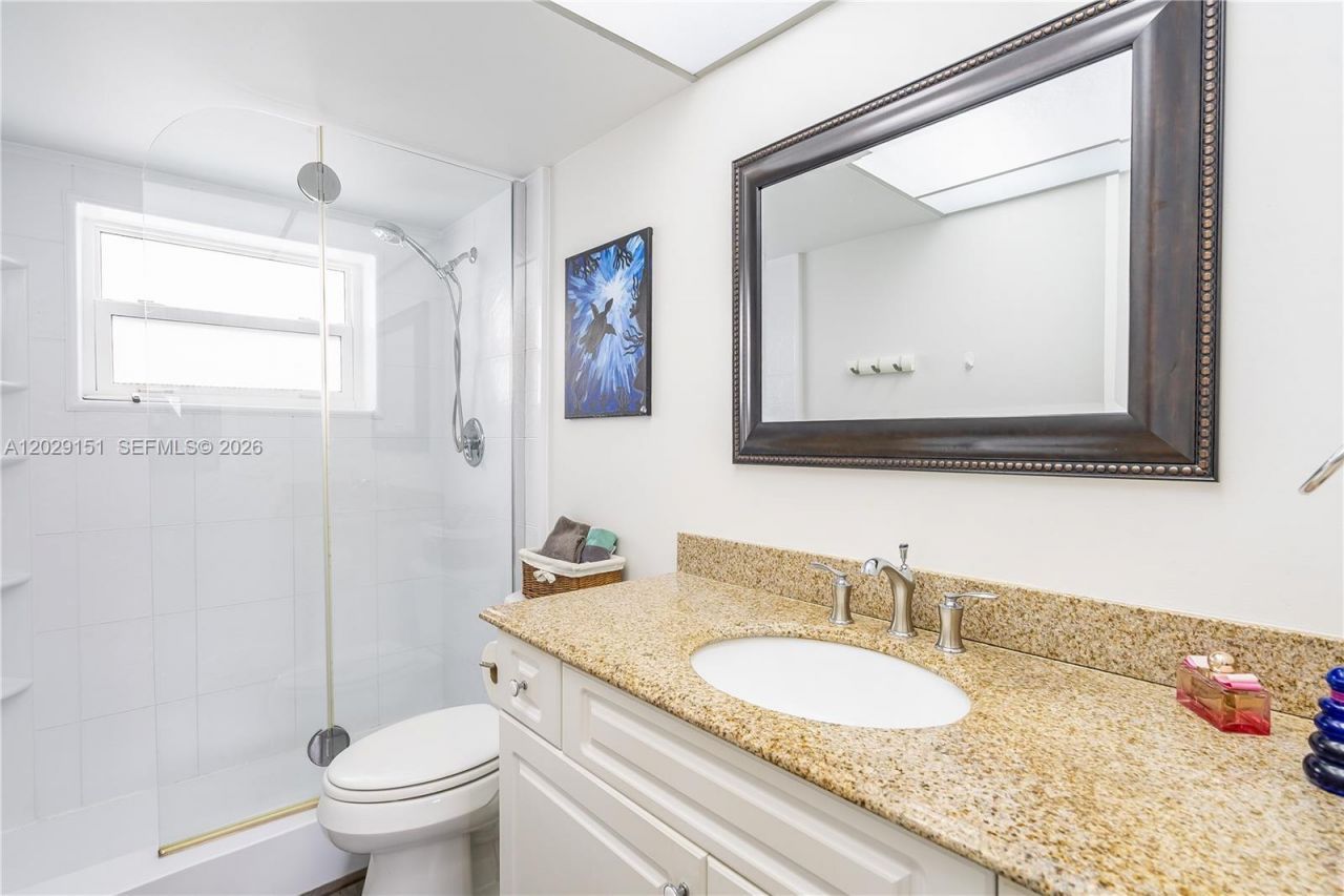 9340 Sunrise Lakes Blvd, Unit 209, Sunrise, FL 33322 Photo