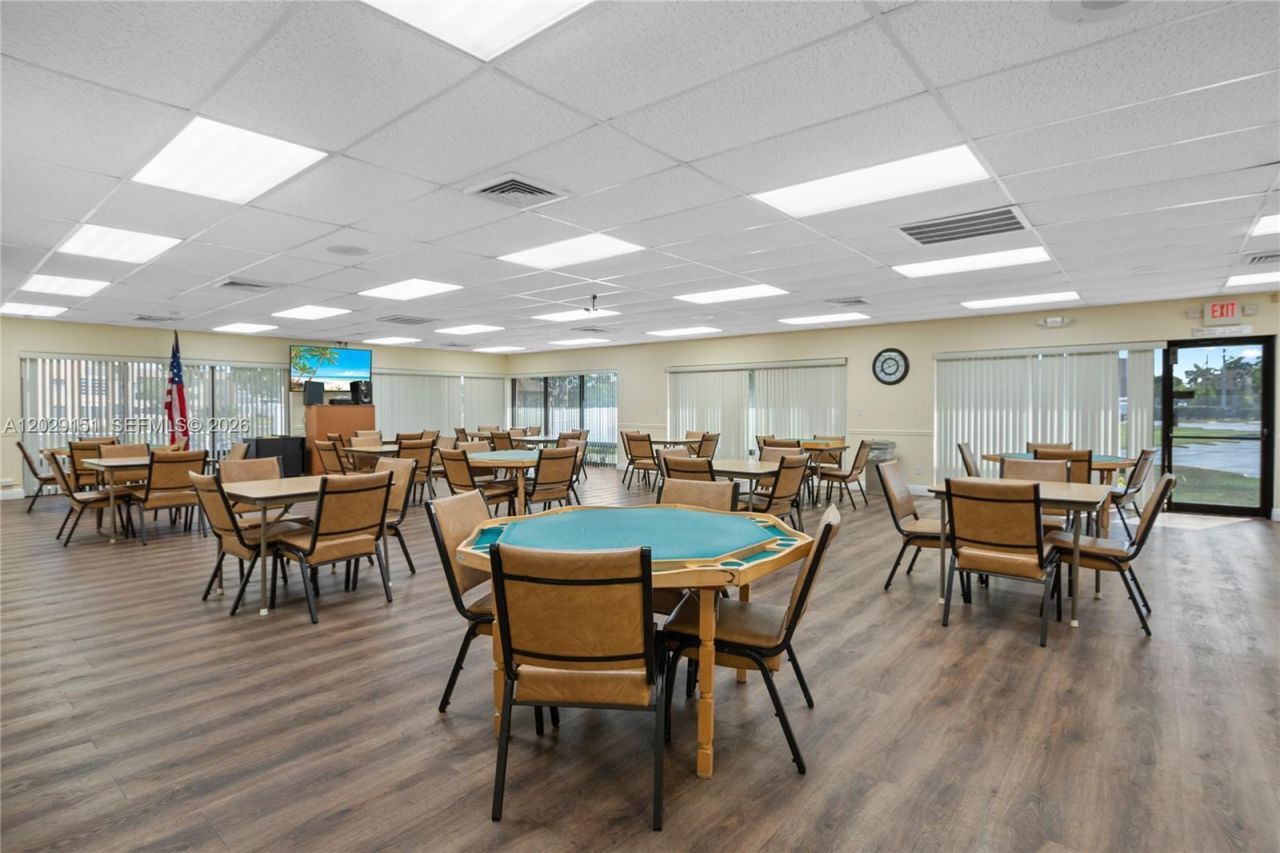 9340 Sunrise Lakes Blvd, Unit 209, Sunrise, FL 33322 Photo