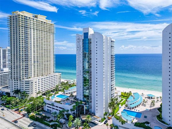 16485 Collins Ave , Unit 1832, Sunny Isles Beach, FL 33160