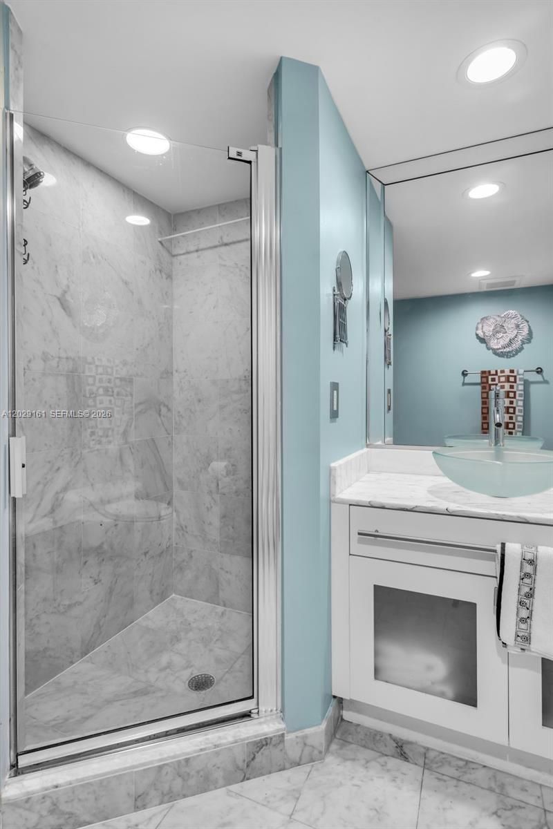 16485 Collins Ave , Unit 1832, Sunny Isles Beach, FL 33160 Photo