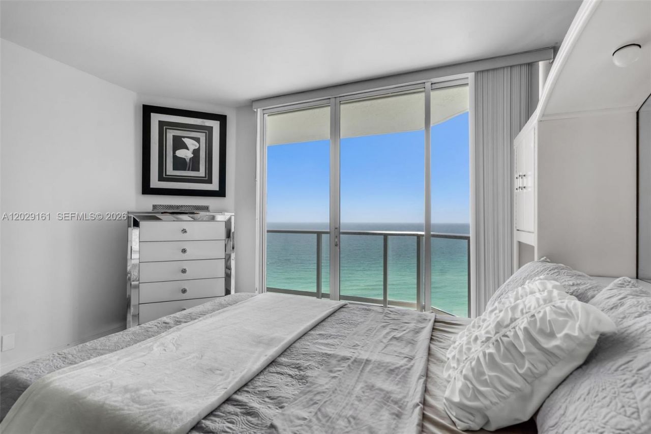 16485 Collins Ave , Unit 1832, Sunny Isles Beach, FL 33160 Photo