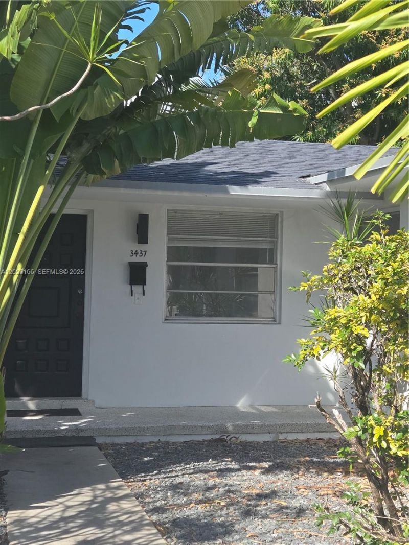 3435 NW 4th St , Miami, FL 33125 Photo