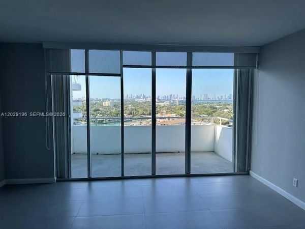 5161 Collins Ave , Unit 1709, Miami Beach, FL 33140