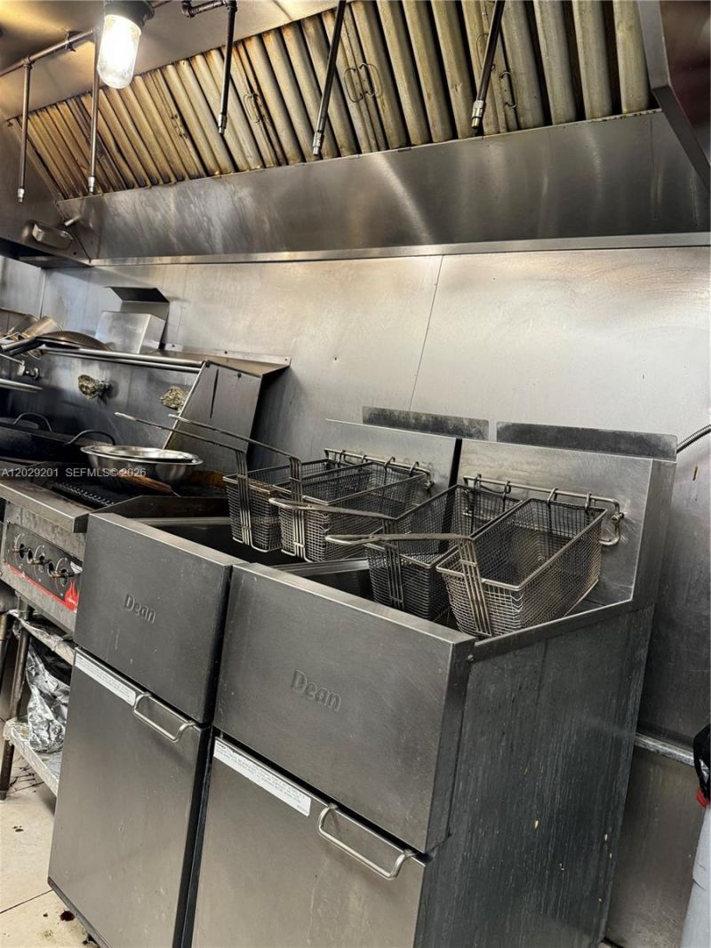 3119 Alton Road , Miami Beach, FL 33140 Photo