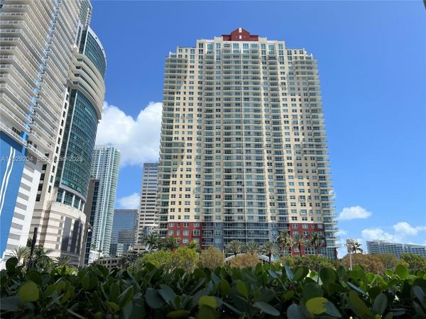 1155 Brickell Bay Dr , Unit 2701, Miami, FL 33131